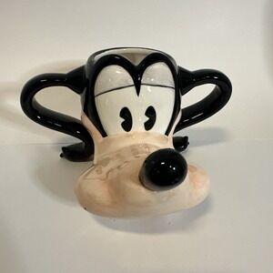 Rare Vintage Treasure Craft Disney Goofy Ceramic Mug With Two Handles
